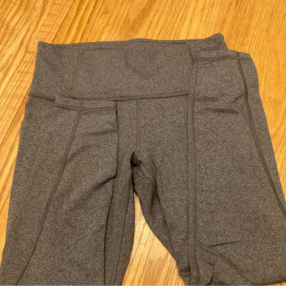 Athleta Womens Salutation Stash Pocket II 7/8 Tight Legging Heather Gray MP EUC